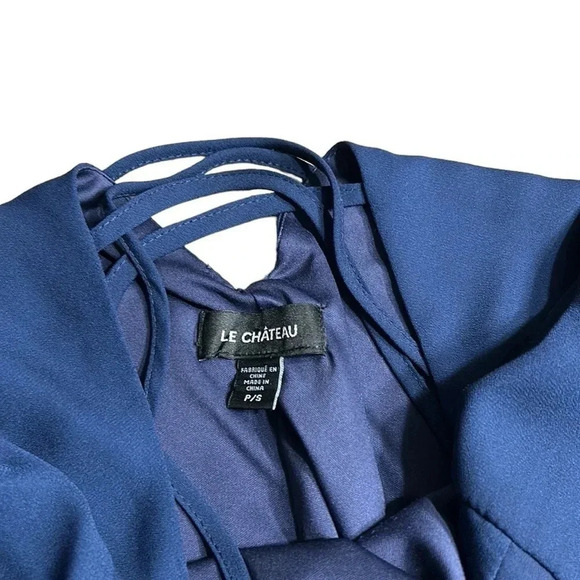 Le Château dress women SM.Blue,floral,long sleeve,bell sleeve,criss cross back - Picture 10 of 14